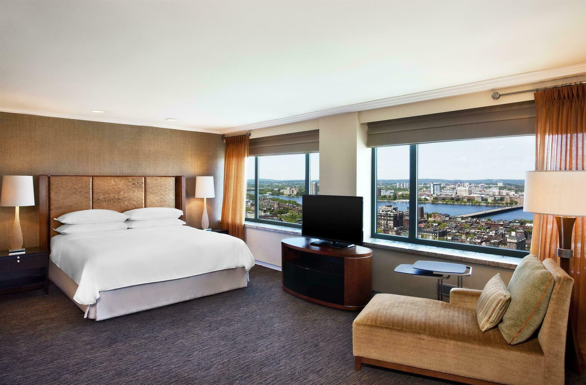 Hotel Sheraton 4*